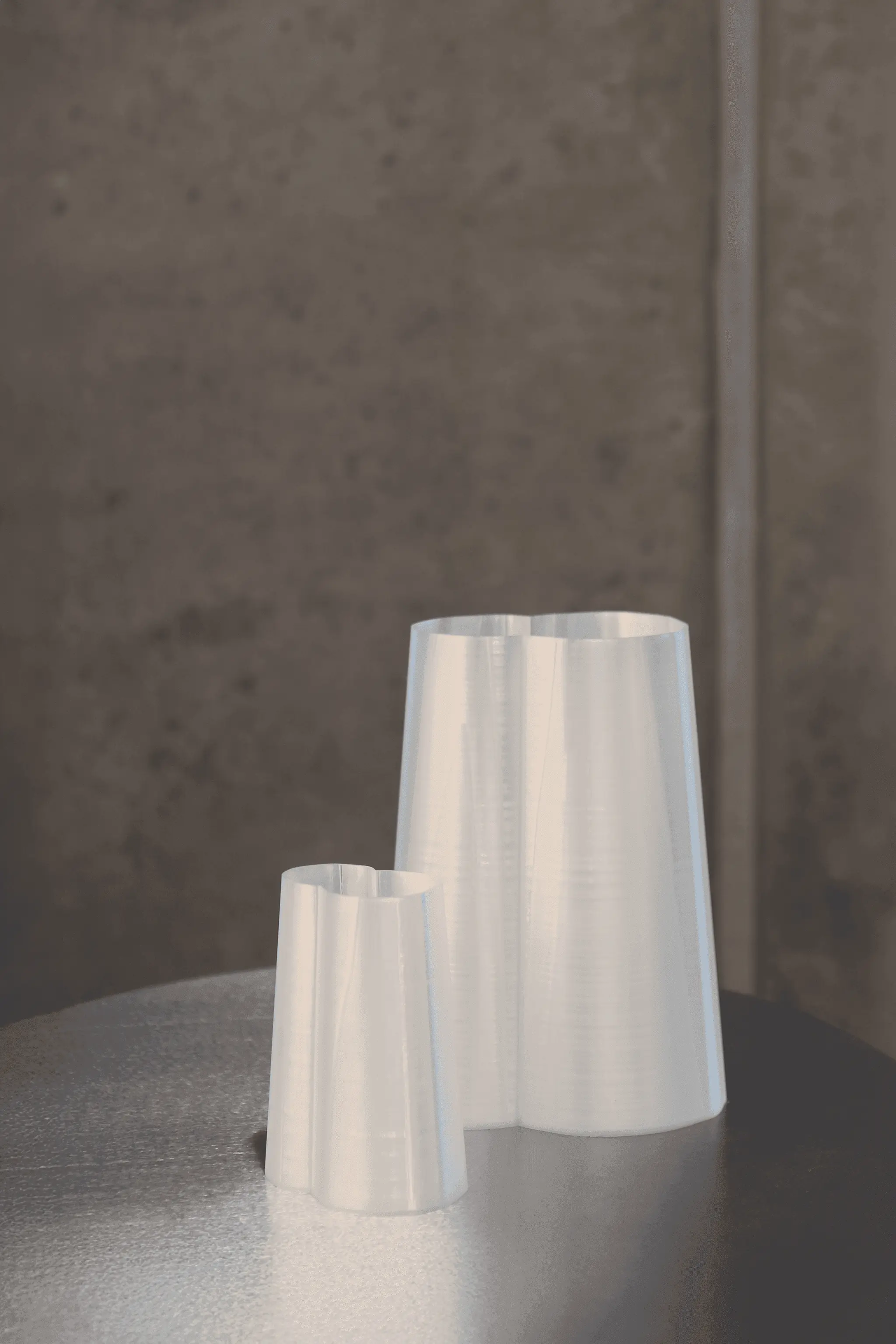 Aito Vase gallery image 2