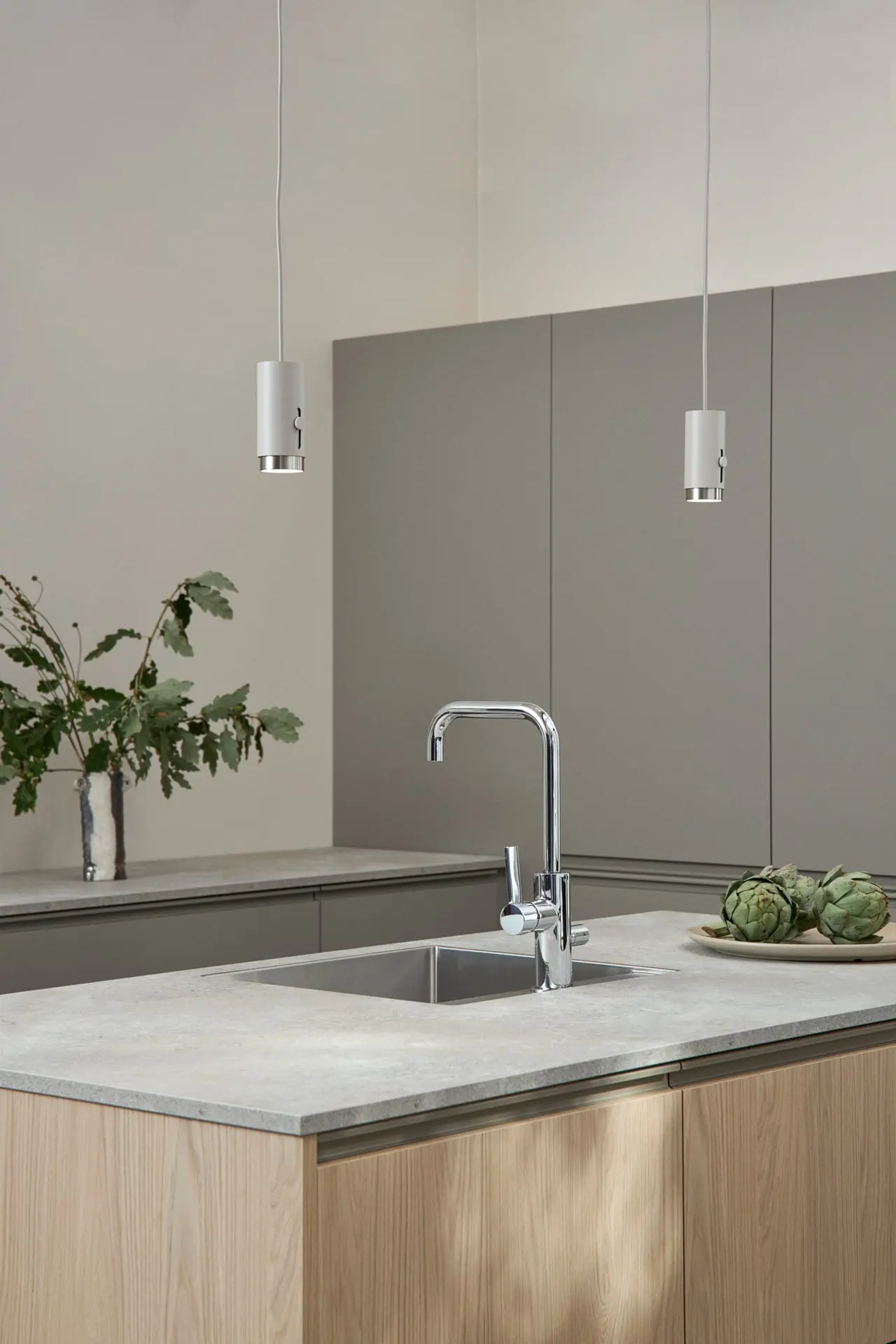 The Sociable Lamp gallery image 4